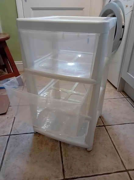 Photo of free plastic drawer unit (Penge London SE20) #3