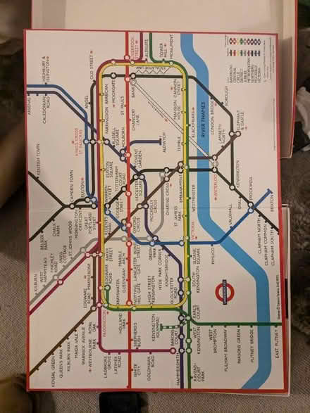 Photo of free London Game old boardgame (Brentford TW80NP) #2