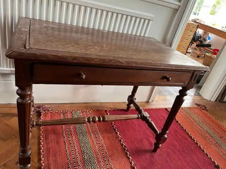 Photo of free wooden desk (Stroud GL5) #1