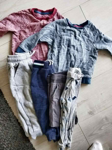 Photo of free 18-24 months baby clothes (Cranfield MK43) #1