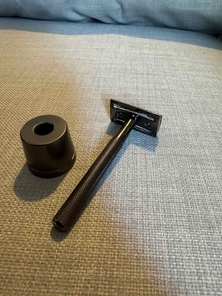 Photo of free Safety Razor and Blades (Hitchin) #4