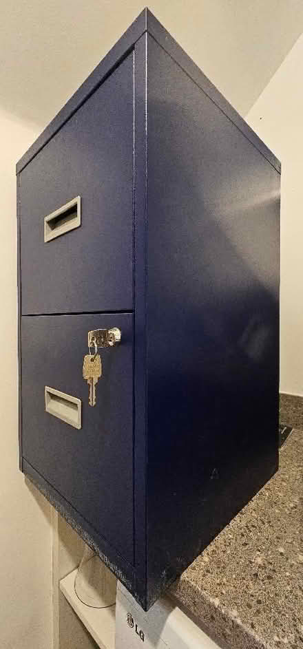 Photo of free 2 Drawer Blue filing cabinet (Hailsham BN27) #2