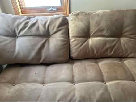 Photo of free couch (Sierra Morena Blvd Sw) #3