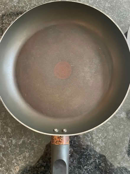 Photo of free 2 x frying pans 30 & 20 cm (Southfields SW19) #3