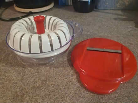 Photo of free Microwave crisp maker (Beckton E6) #1