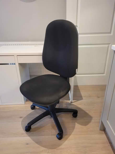 Photo of free Office and desk chair (D 15) #2