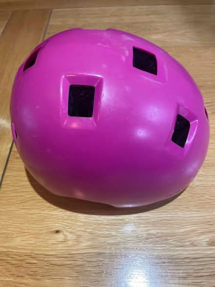 Photo of free Children’s helmet pink (SM4) #2