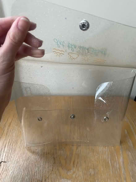 Photo of free Amenities pouch (Stoke Newington N16) #2