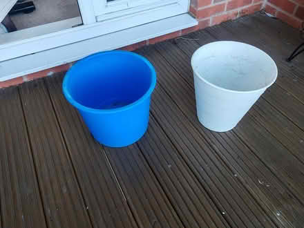 Photo of free Plastic containers (Abbey Lane Area LE4) #1