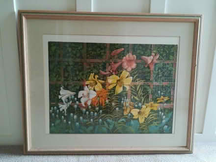 Photo of free Large floral print (Sutton SM2) #1