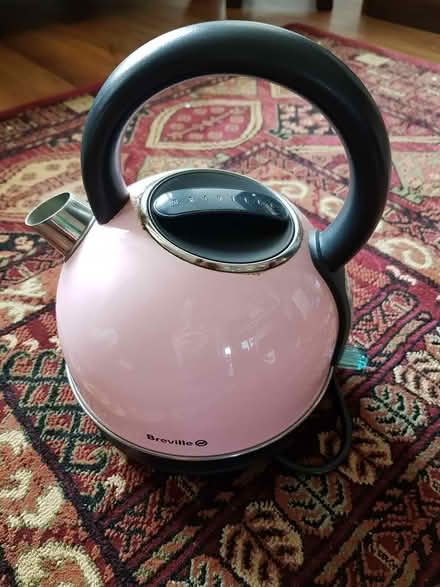 Photo of free Pink Breville kettle (Fairview GL52) #1