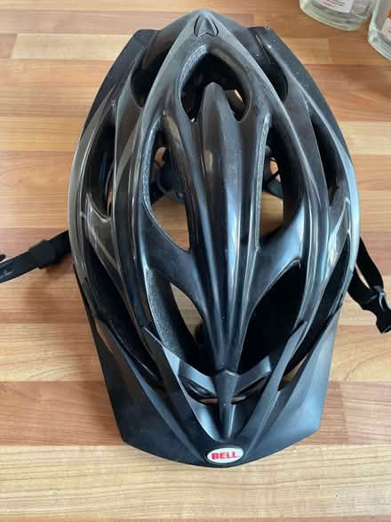 Photo of free bell bicycle helmet m/l (Abraham Heights LA1) #1