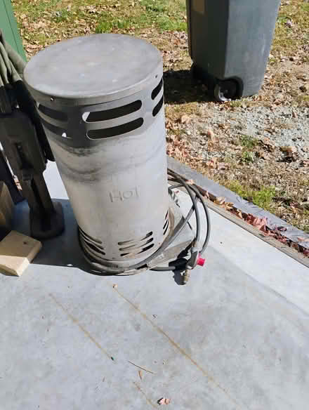 Photo of free Propane temp heater (By Danbury High school) #1