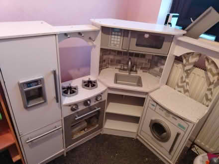 Photo of free Toy kitchen (Hindley green, wn2) #1