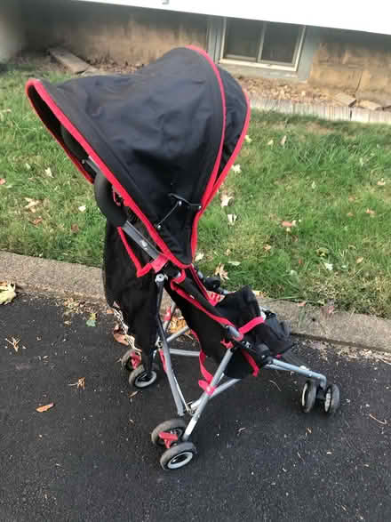Photo of free Baby stroller foldable (07110) #3