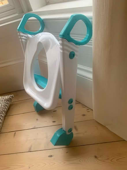 Photo of free Toddler steps for toilet (Battlefield, Glasgow) #2