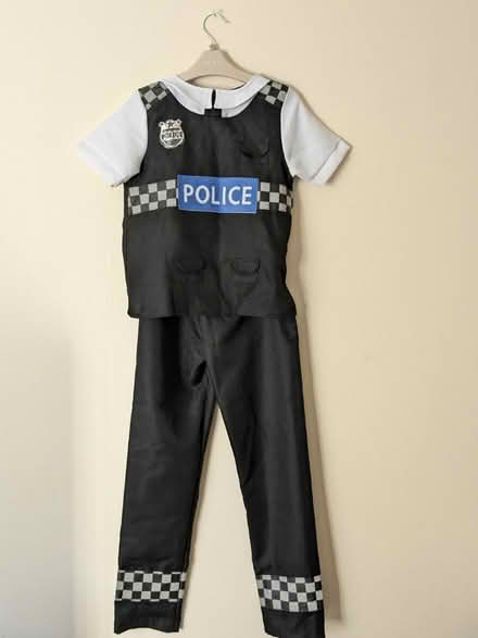Photo of free children's Policeman costume (Clonee) #1