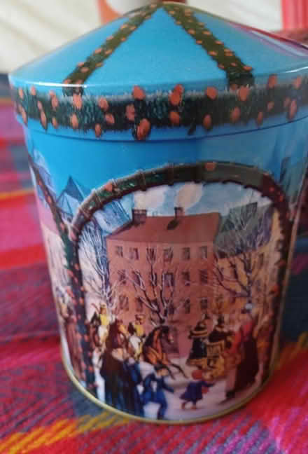 Photo of free Xmas Biscuit Tins (East Kilbride) #3