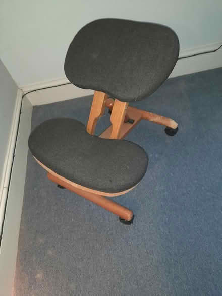 Photo of free Chair (CT4) #2