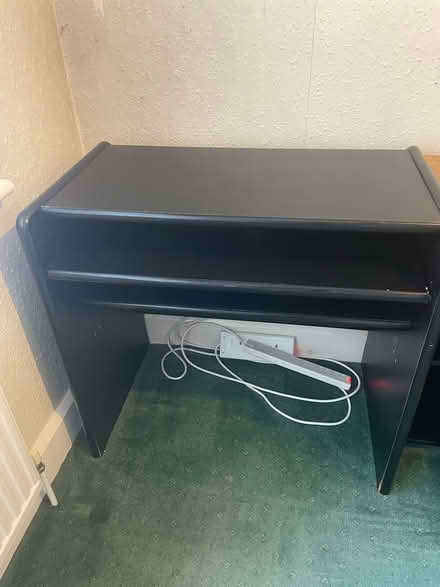 Photo of free Computer Desk (Fetcham) #1
