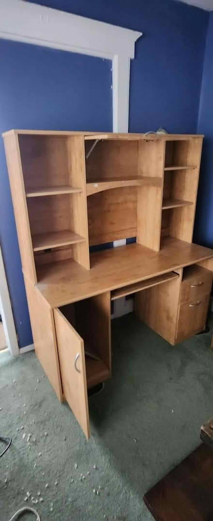 Photo of free Computer Desk (Fair Lawn, NJ) #3