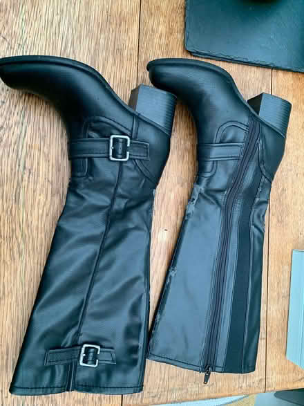 Photo of free Marks & Spencer Ladies Boots UK 5 (Addlestone KT15) #1