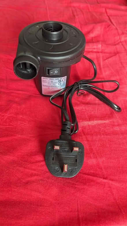 Photo of free Plug in Pump (Harringay Green Lanes (N8)) #2