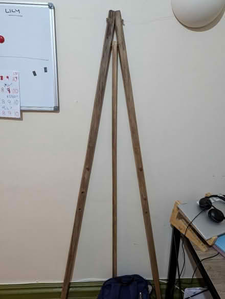 Photo of free Wooden Easel (SE12 8) #1