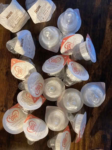 Photo of free Baby bottle teats (Cliffe, Rochester ME3 7QL) #1