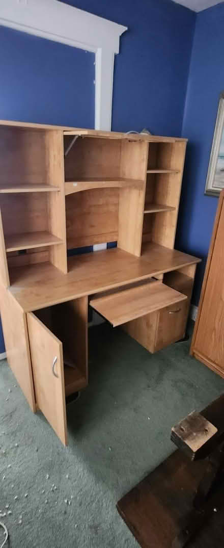 Photo of free Computer Desk (Fair Lawn, NJ) #4