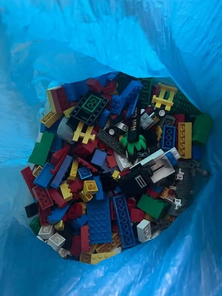 Photo of free Small bag of Lego (Nottingham NG5) #1