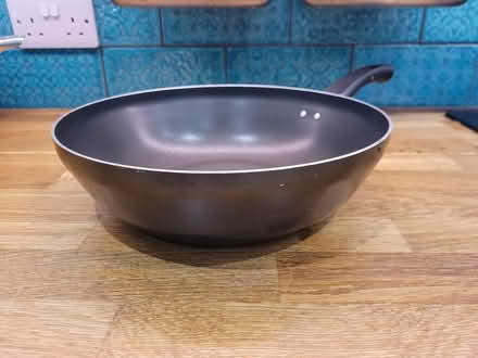 Photo of free 28cm wok (Upper Holloway N7) #2