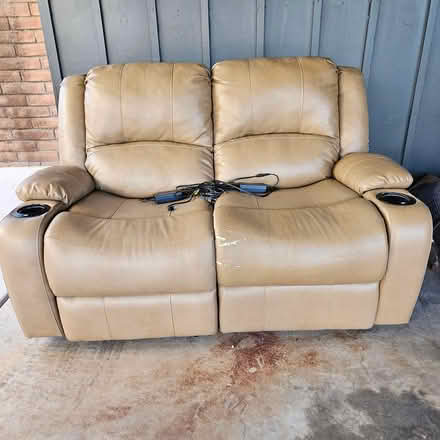 Photo of free RV electric loveseat (Eastside-Sabino & Tanque verde) #1