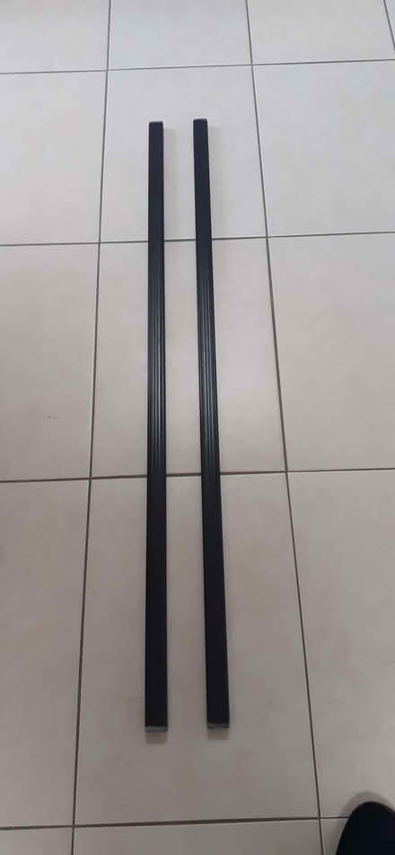 Photo of free roof bars - thule - mondeo saloon (Havant PO9) #1
