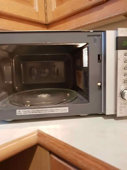 Photo of free Microwave (Winford BS40) #2