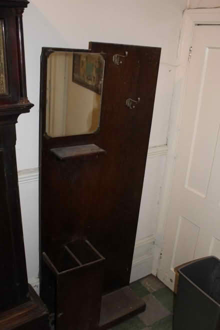 Photo of free Old hat stand, in need of some love (Harringay N15) #1