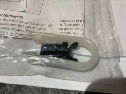 Photo of free Brabantia bin-clip to fix bin lid (E5 UpperClapton) #3