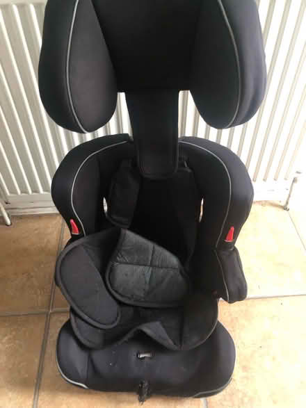 Photo of free Childrenās car seat (WIbsey) #1