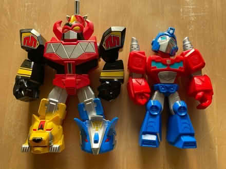 Photo of free Transformers action figures (Sale M33) #1