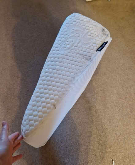Photo of free Memory foam wedge pillow (The Cedars Estate WD3) #1