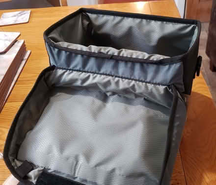 Photo of free Altura Handlebar Bag (Linslade LU7) #3