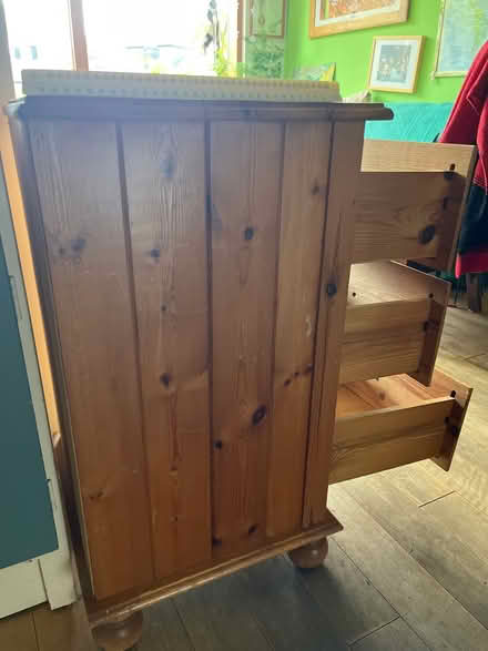 Photo of free Small chest of drawers (SE3 westcombe park/ maze hill) #3