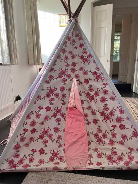 Photo of free Children’s teepee (Long Ditton KT6) #1