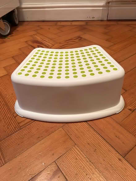 Photo of free Toddler step (Bath and within 10 miles) #1