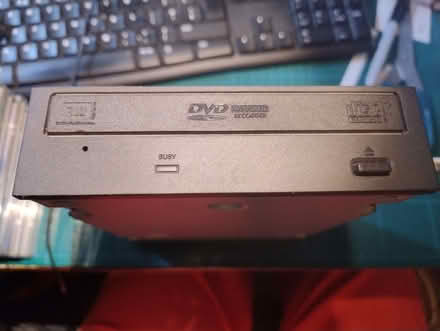 Photo of free CD/DVD drive (Gledhow LS8) #1