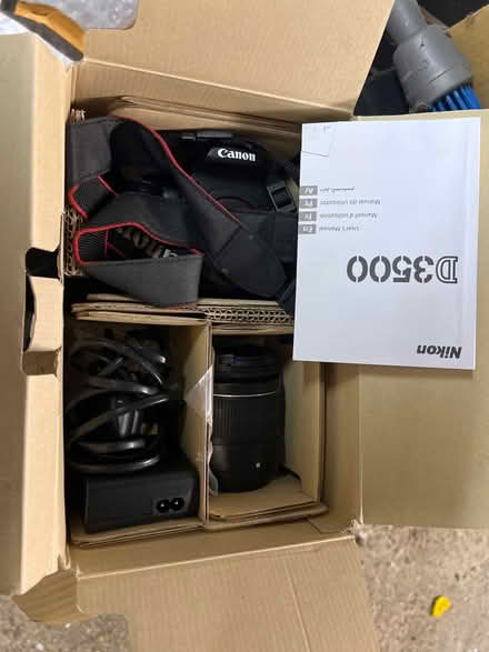 Photo of free dslr (SM4 lower morden) #2