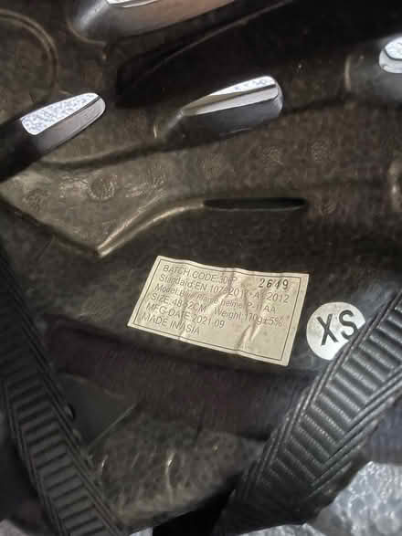 Photo of free Junior Cycle helmet (Charvil RG10) #2