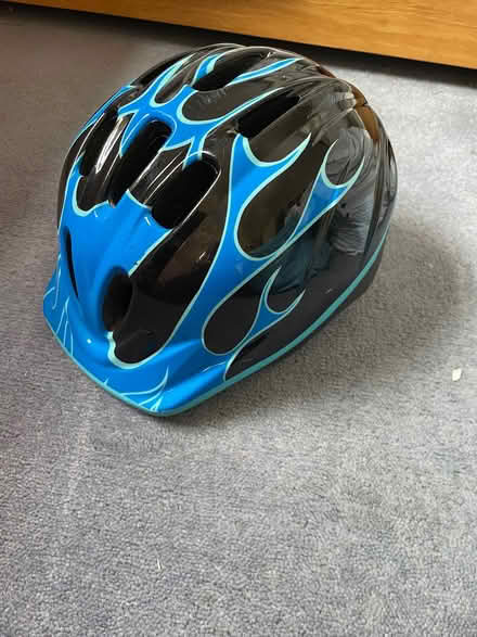Photo of free Junior Cycle helmet (Charvil RG10) #1