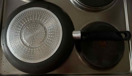 Photo of free 2 Tefal Frying Pans (Central Reading RG1) #4