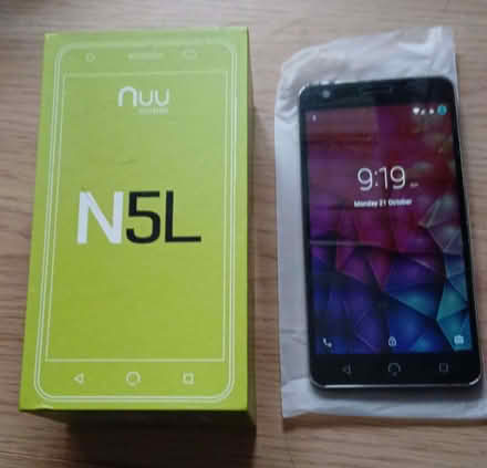 Photo of free Phone (Great Yarmouth NR30) #2